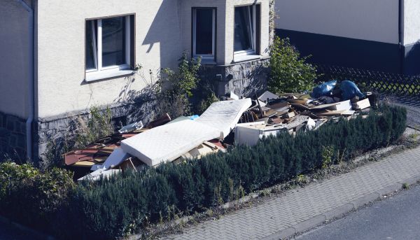 Yard Junk Removal in Jacksonville